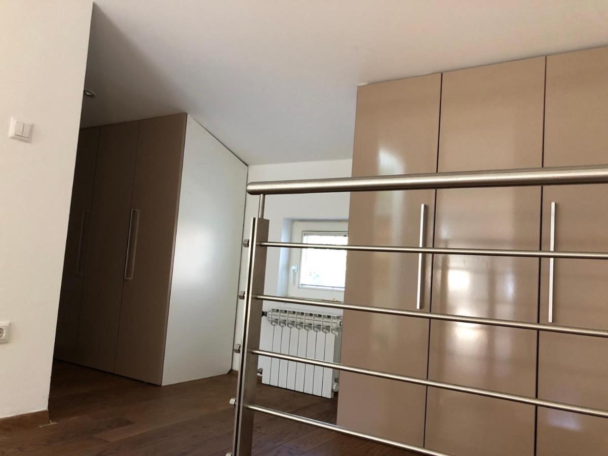 Vila Danin With Free Garage,Stari Grad SJJ Exterior photo